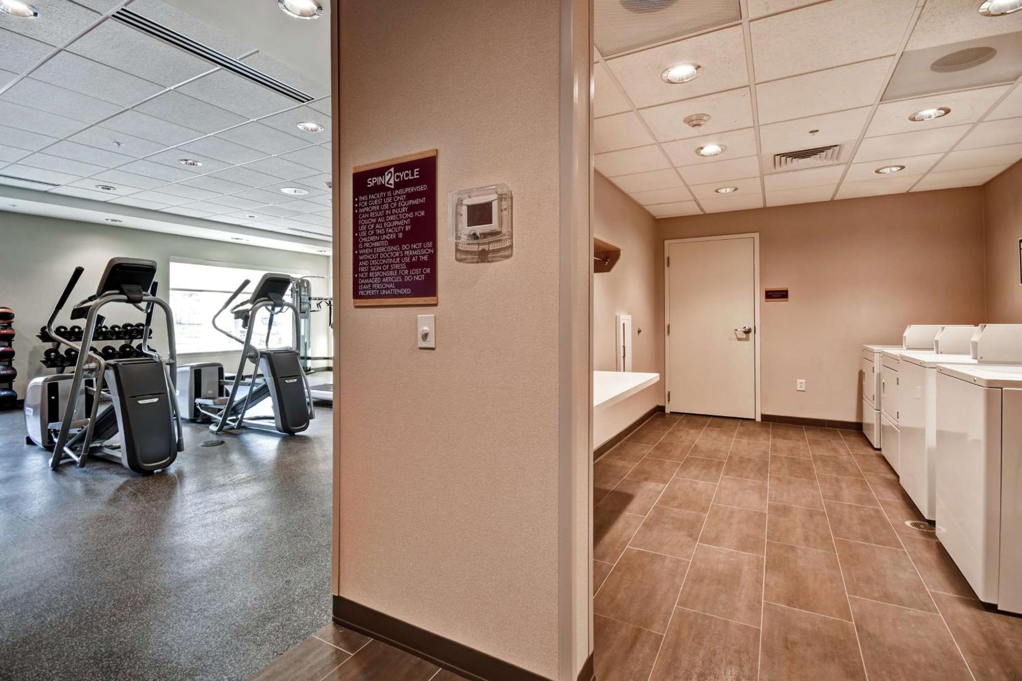 Home2 Suites By Hilton Springfield North מראה חיצוני תמונה